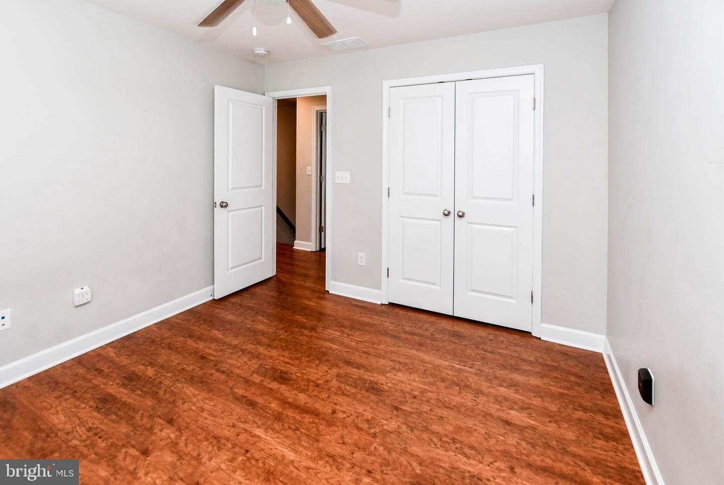 1638 Coolidge Avenue photo 34