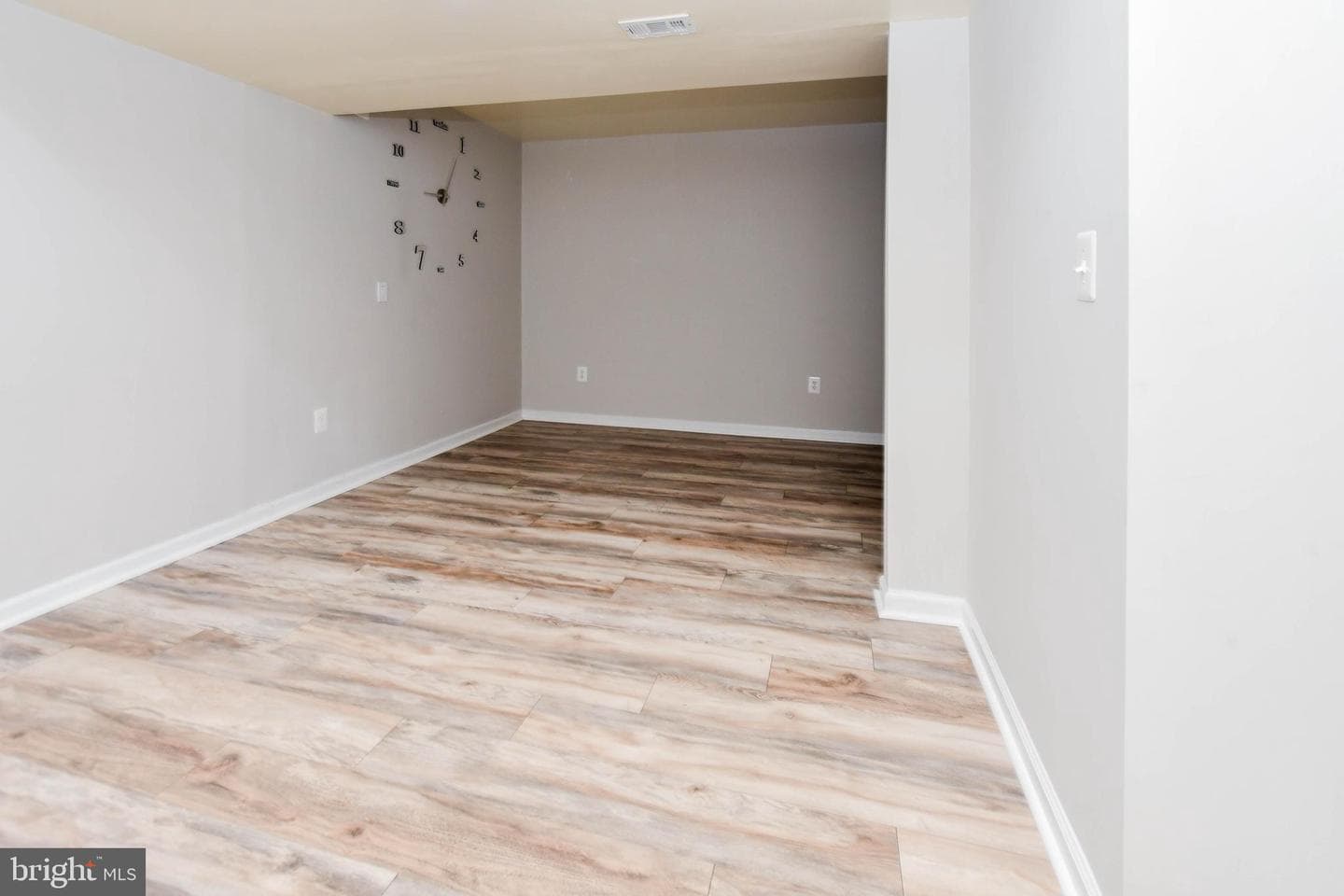 1638 Coolidge Avenue photo 44
