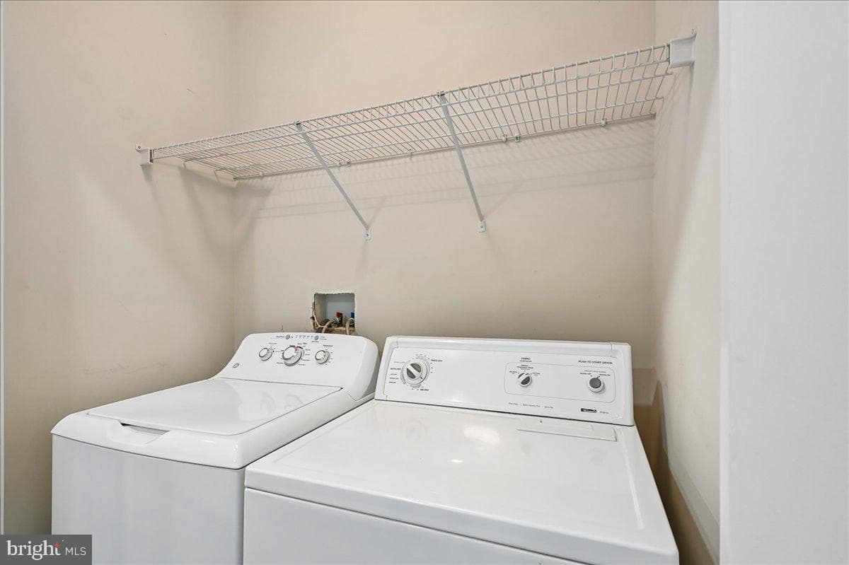 441 Penwood Drive photo 32