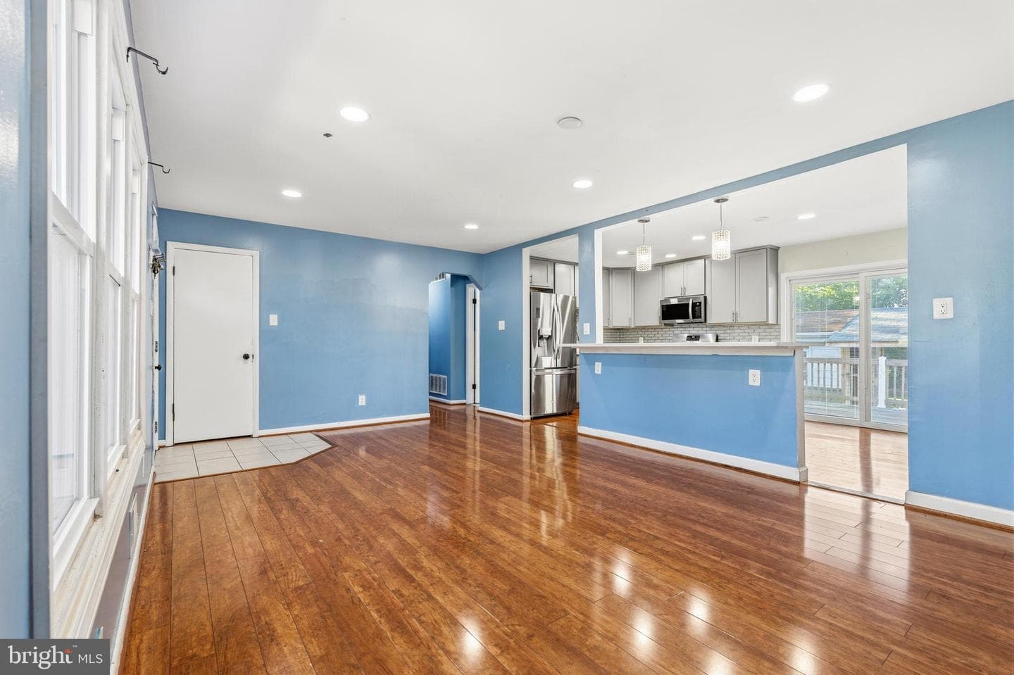 1009 Lilac Lane photo 4