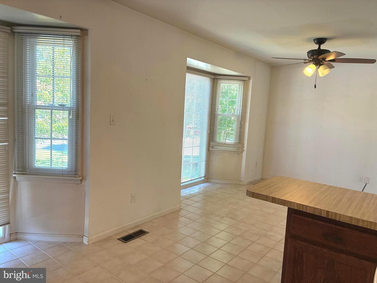 1151 Jeffrey Drive photo 9