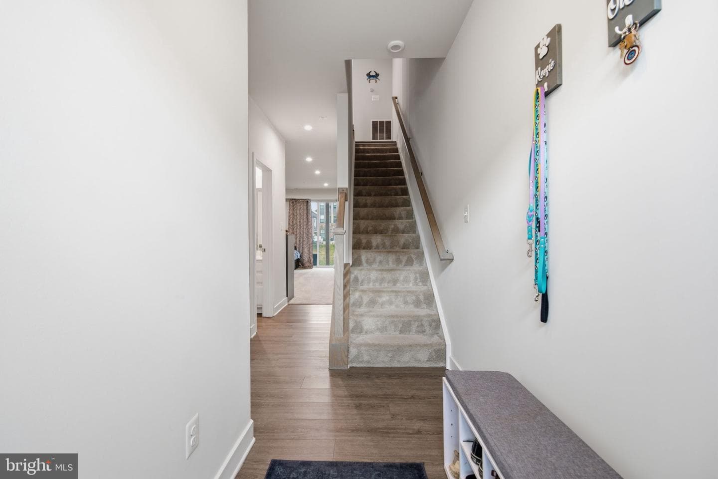 649 Lakemont Drive photo 4