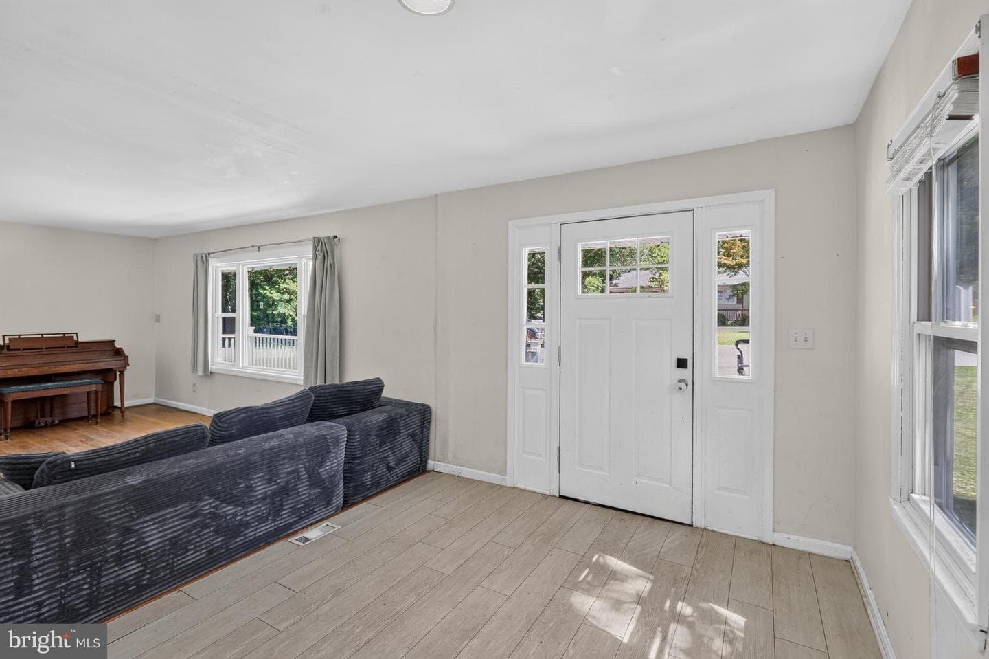 788 Paul Birch Drive photo 12
