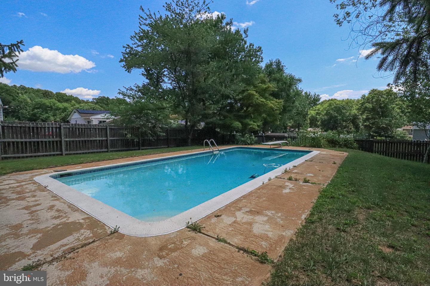 490 Williamsburg Lane photo 36
