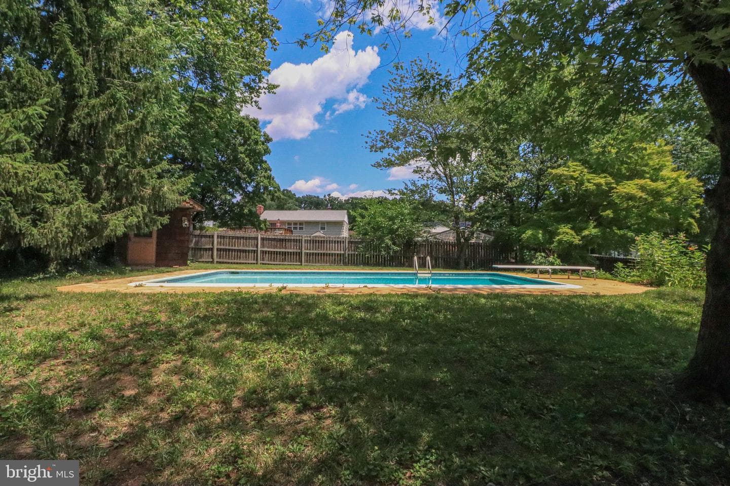 490 Williamsburg Lane photo 39