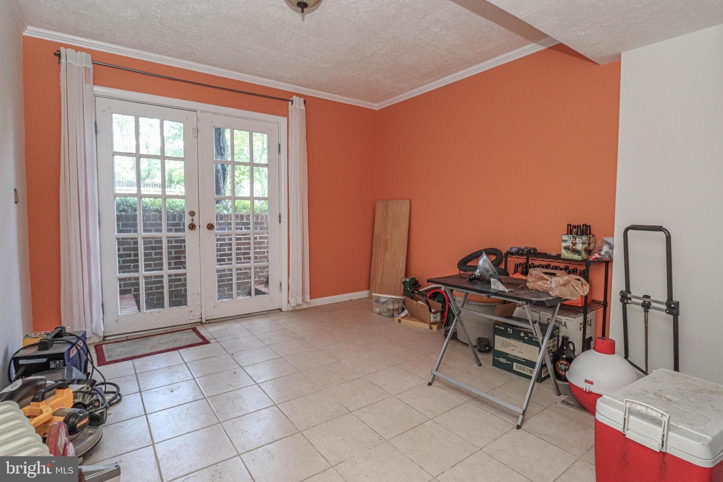 490 Williamsburg Lane photo 42