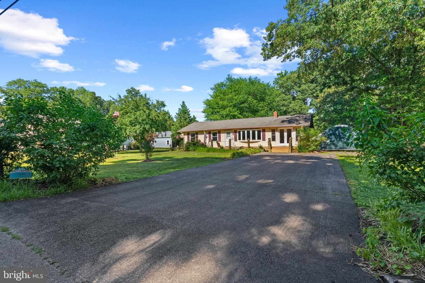 7959 Oak Road