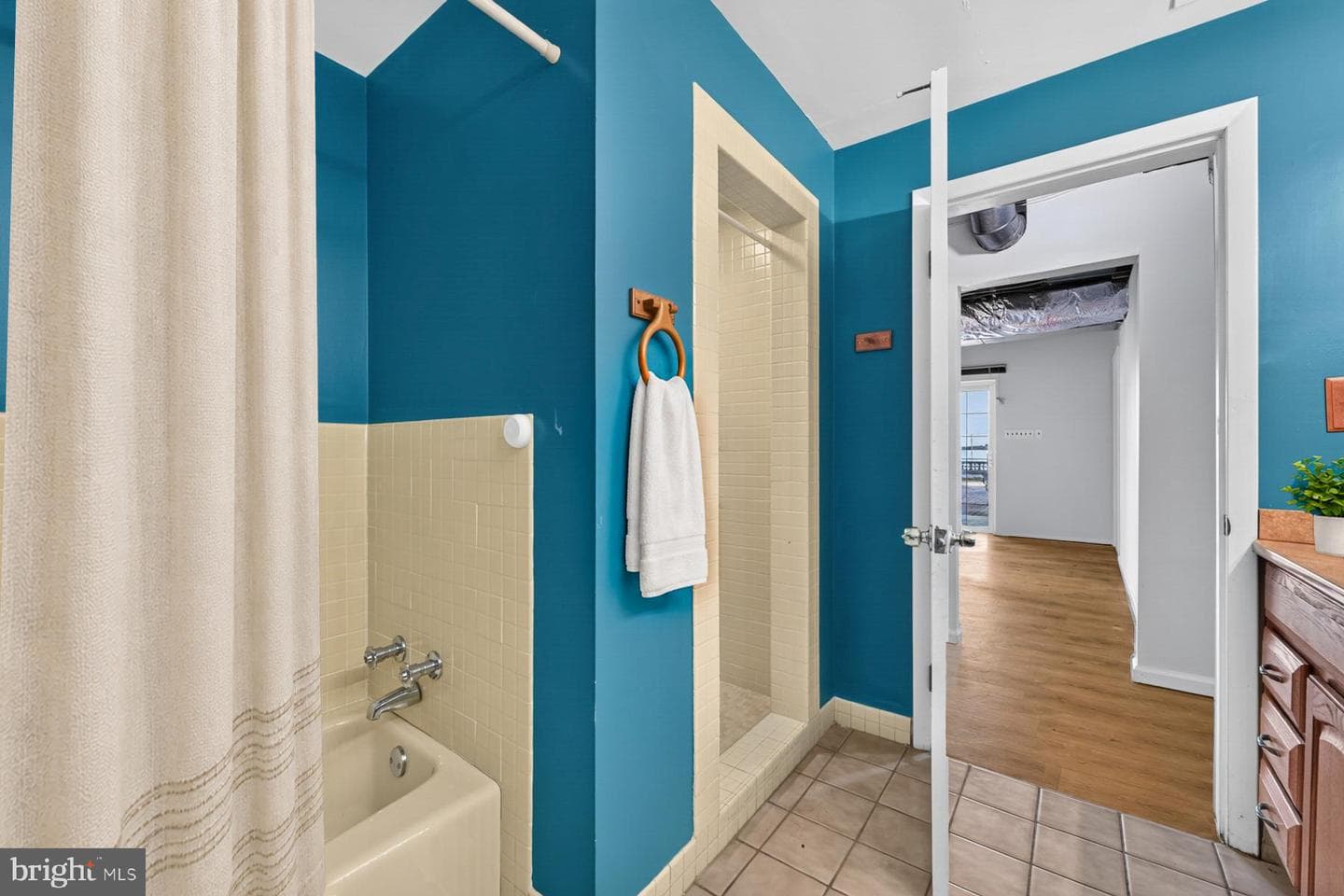 1098 Magothy Circle photo 27