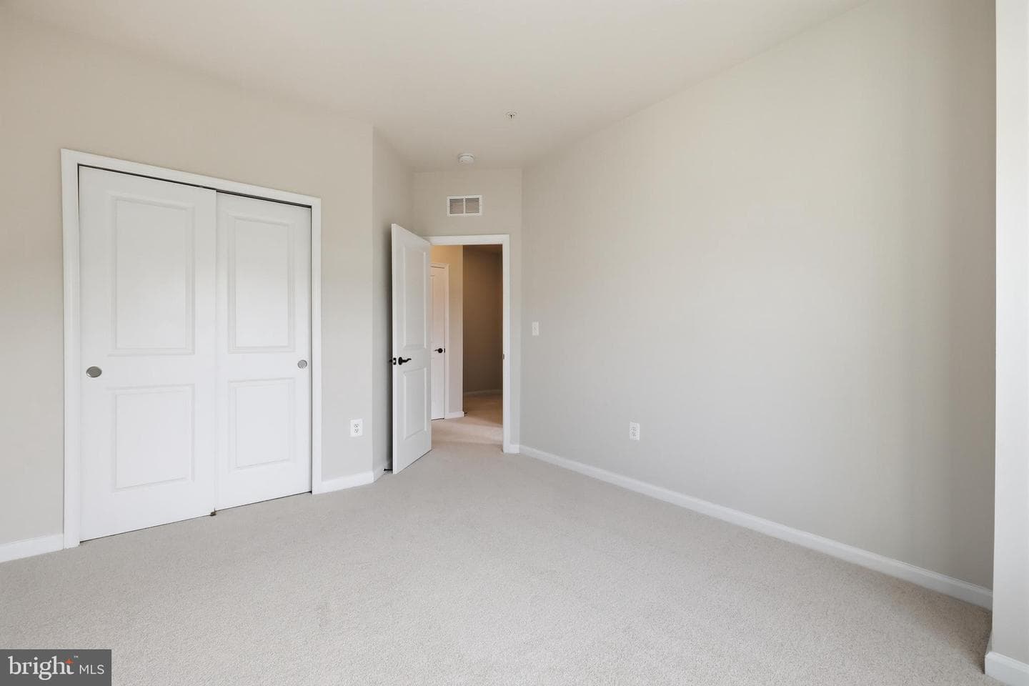 3272 Watershed Boulevard photo 30