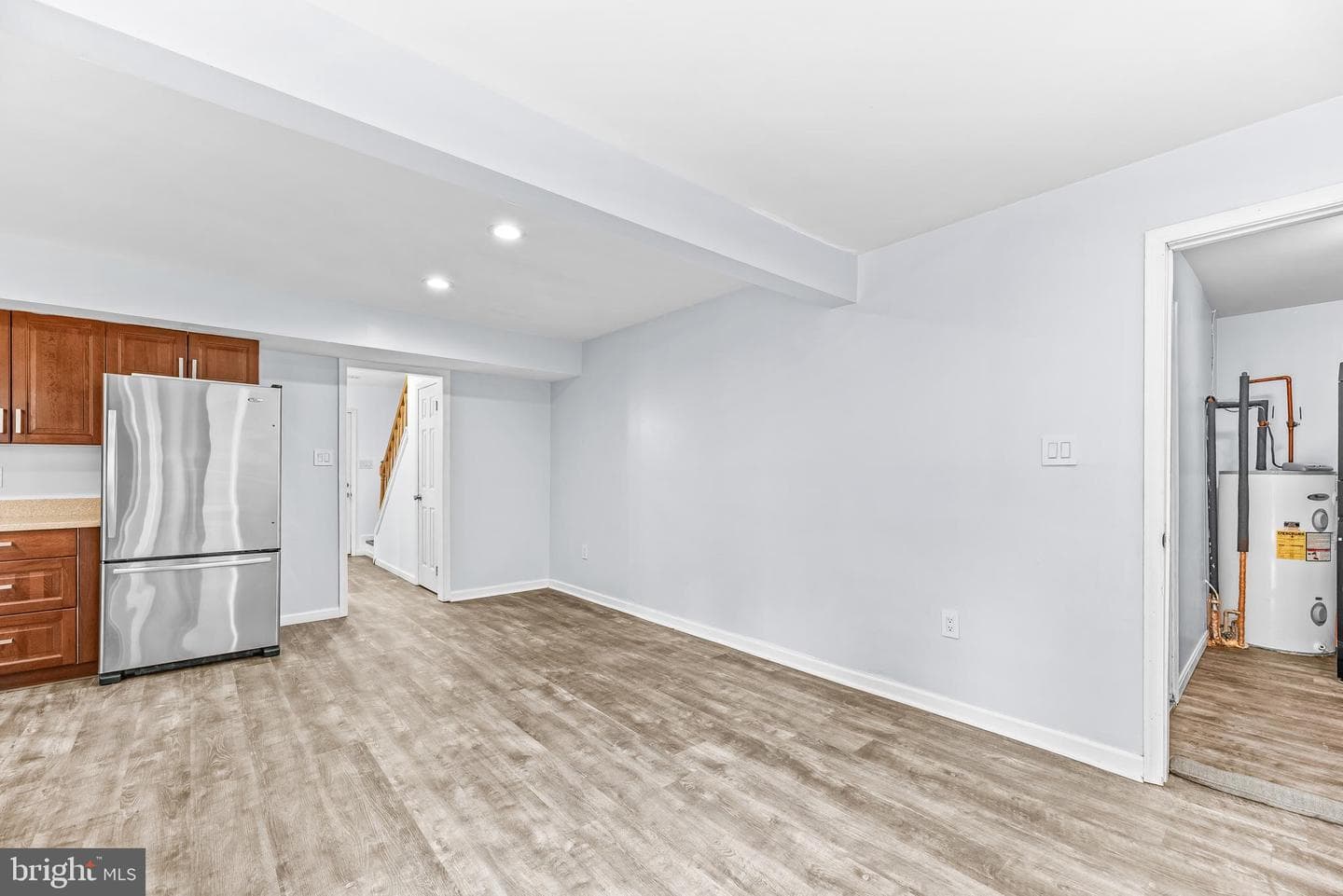 2460 Yarmouth Lane photo 5