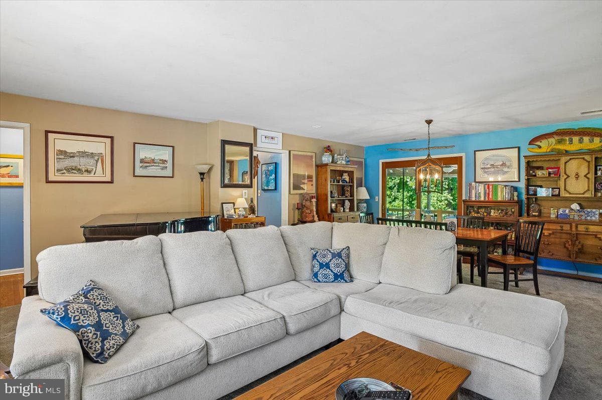 278 Hillsmere Drive photo 14