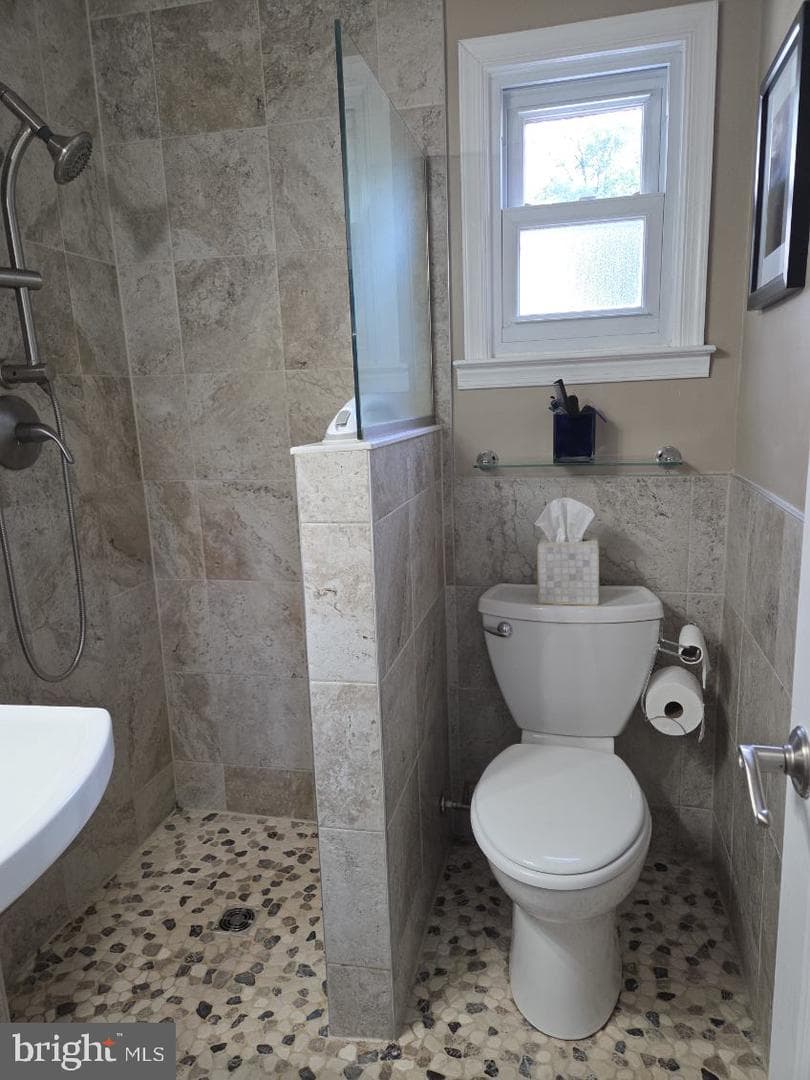278 Hillsmere Drive photo 25