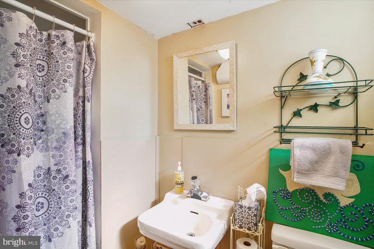 278 Hillsmere Drive photo 27