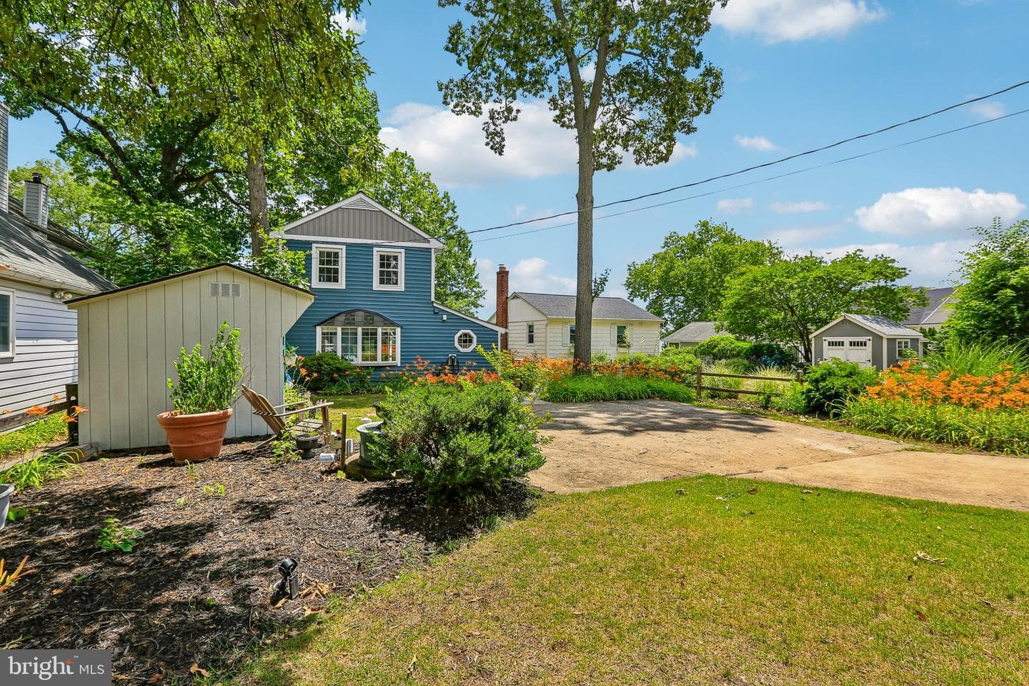 275 Gibson Road photo 59