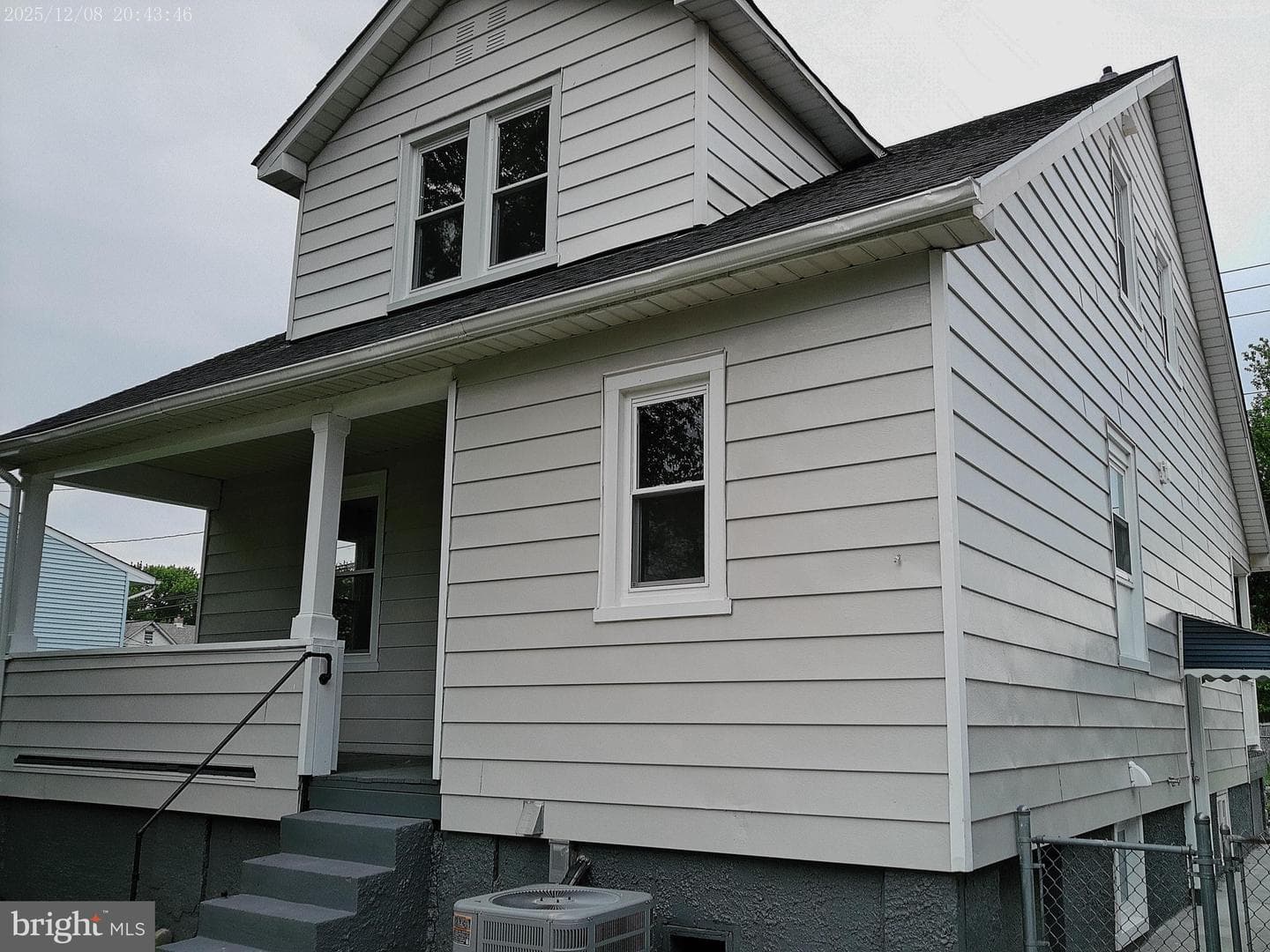 5226 6th Street photo 5