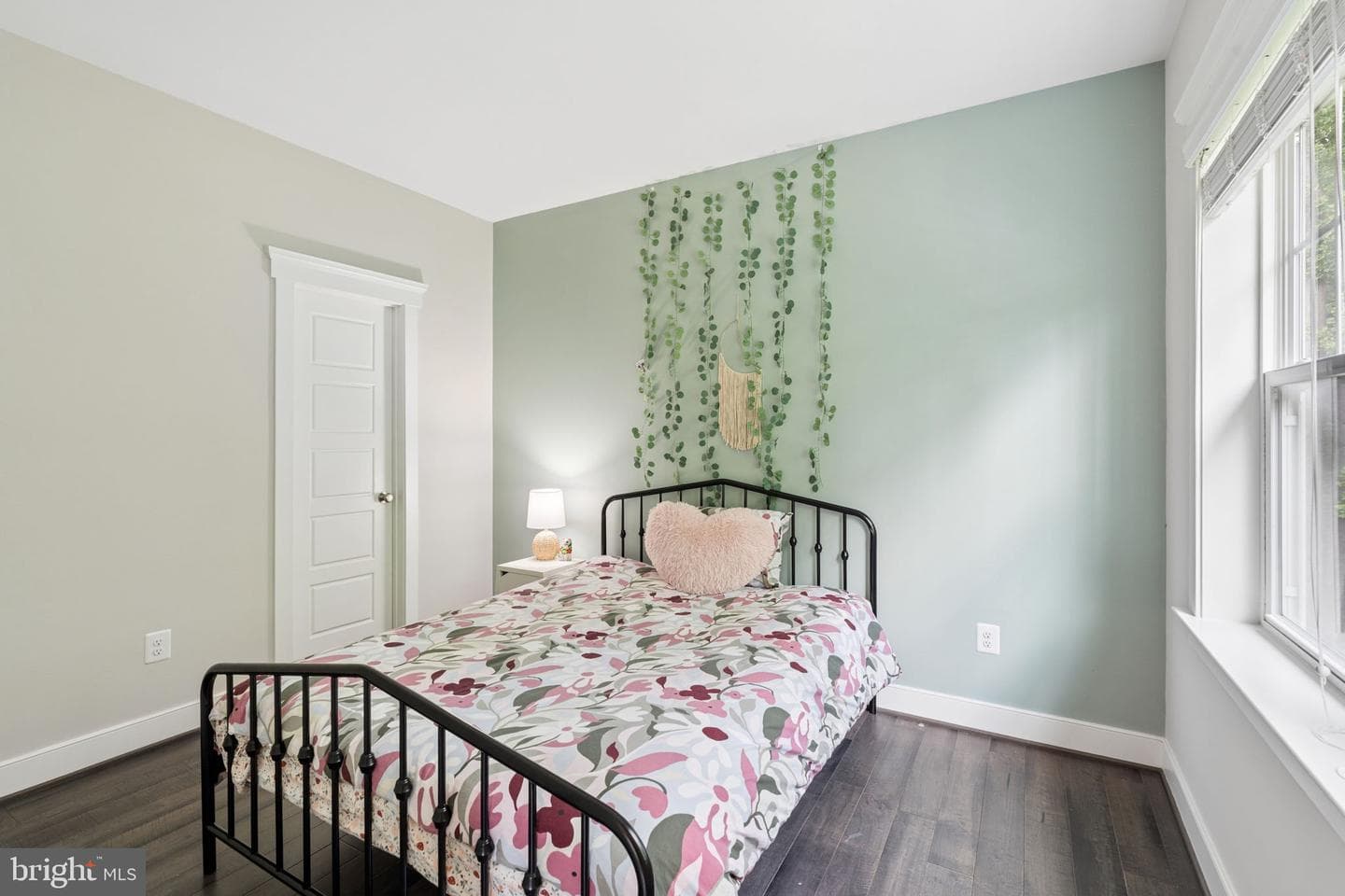 2019 Basil Hall Court photo 56