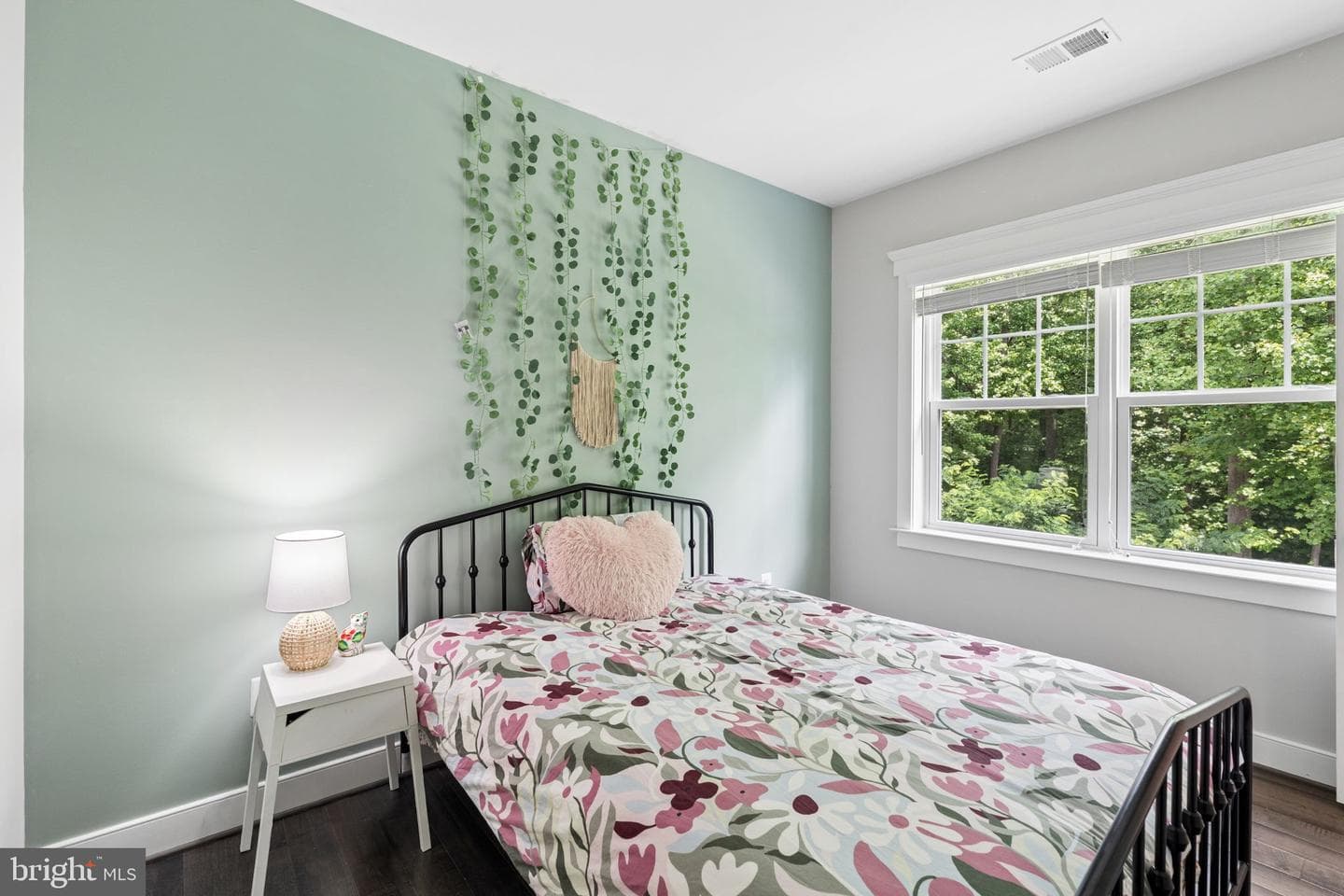 2019 Basil Hall Court photo 57