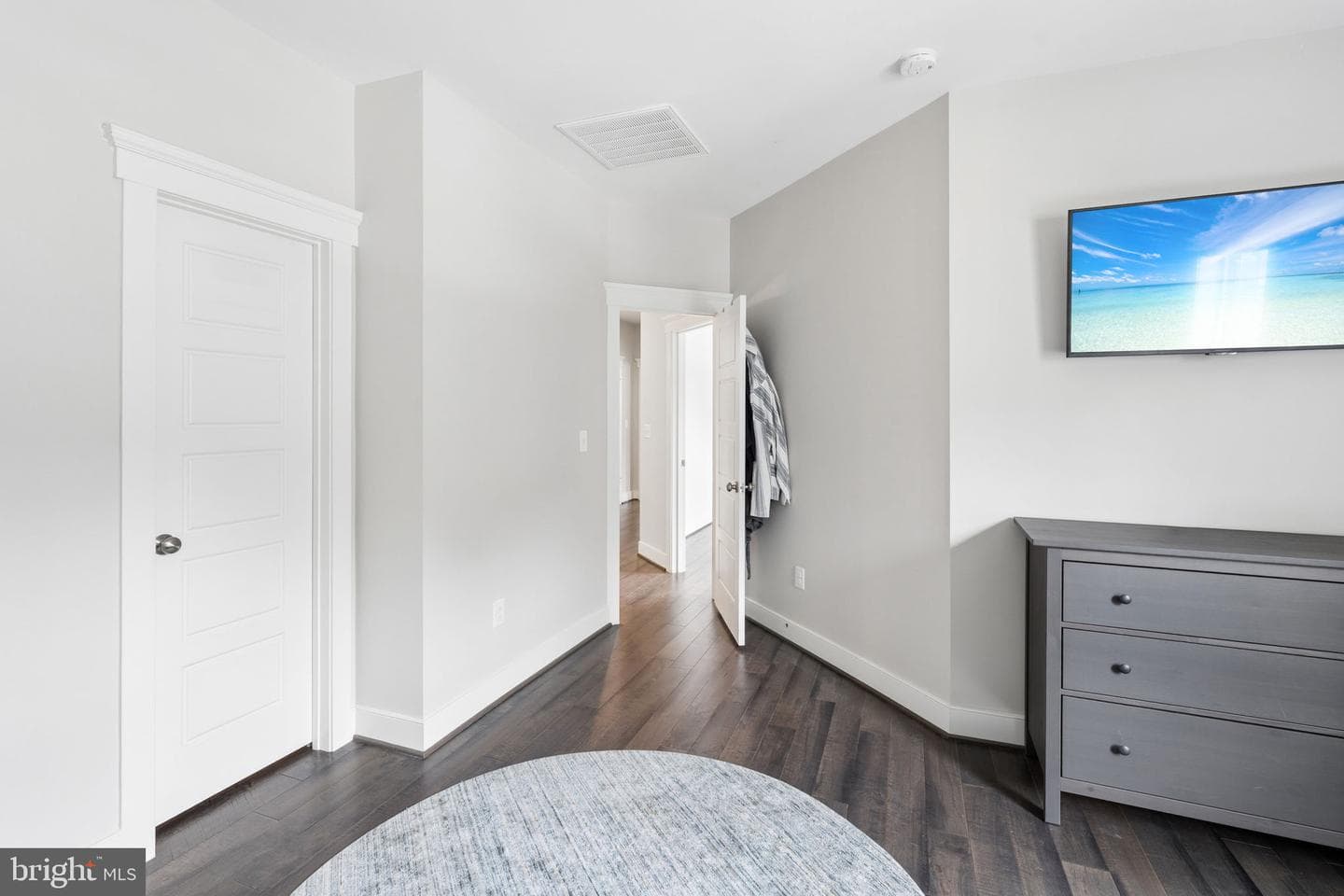 2019 Basil Hall Court photo 60