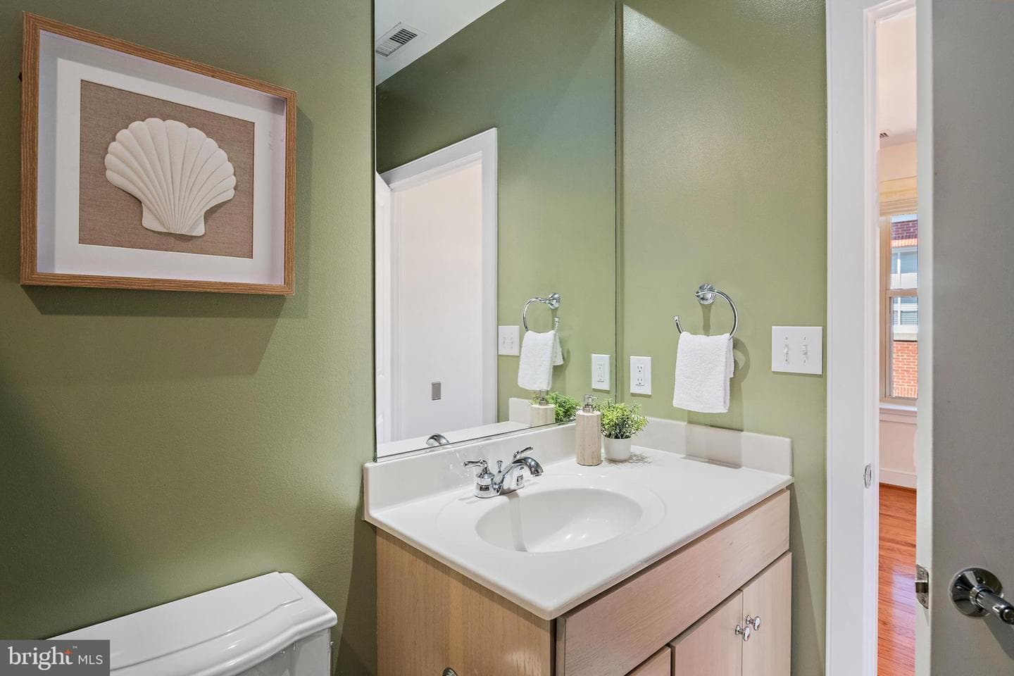 66 Franklin Street #412 photo 21