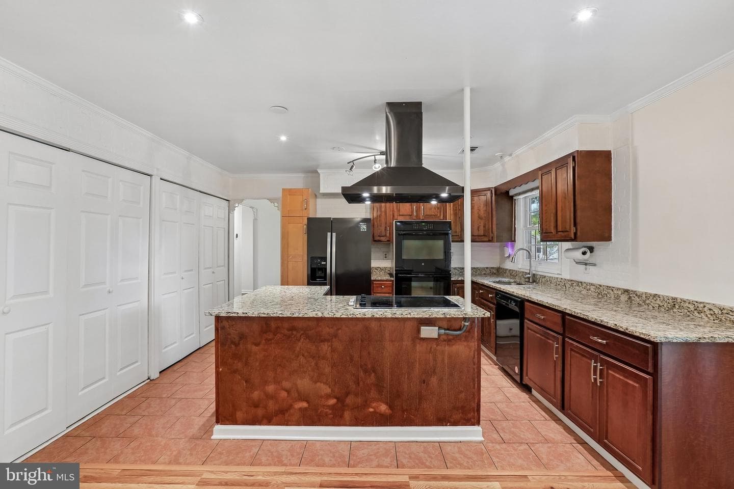 7814 Citadel Drive photo 10