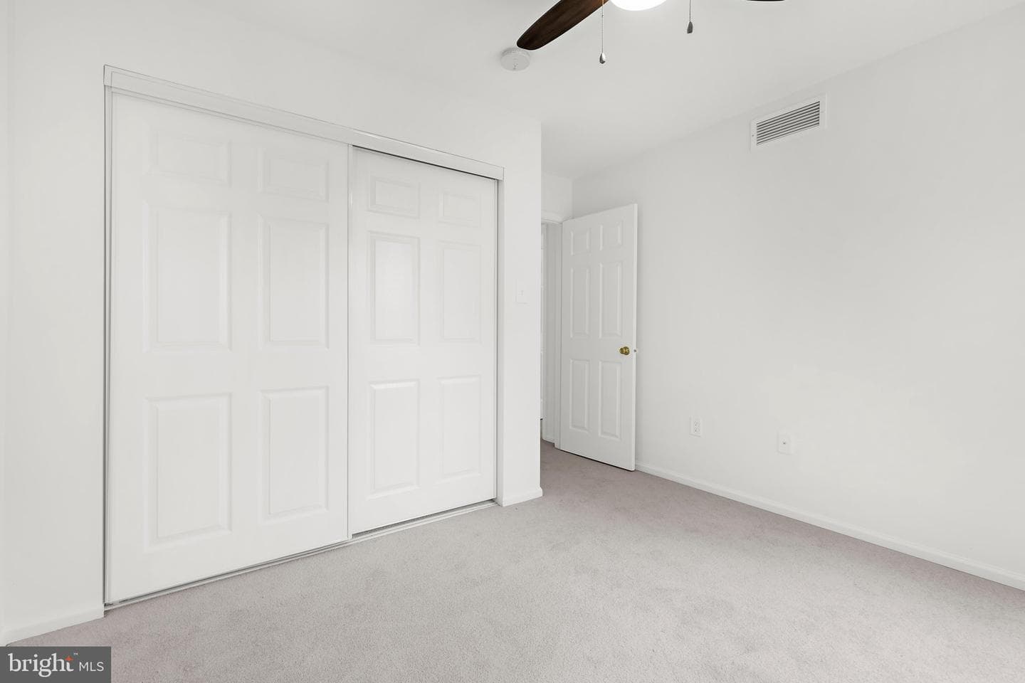 291 College Manor Drive photo 39