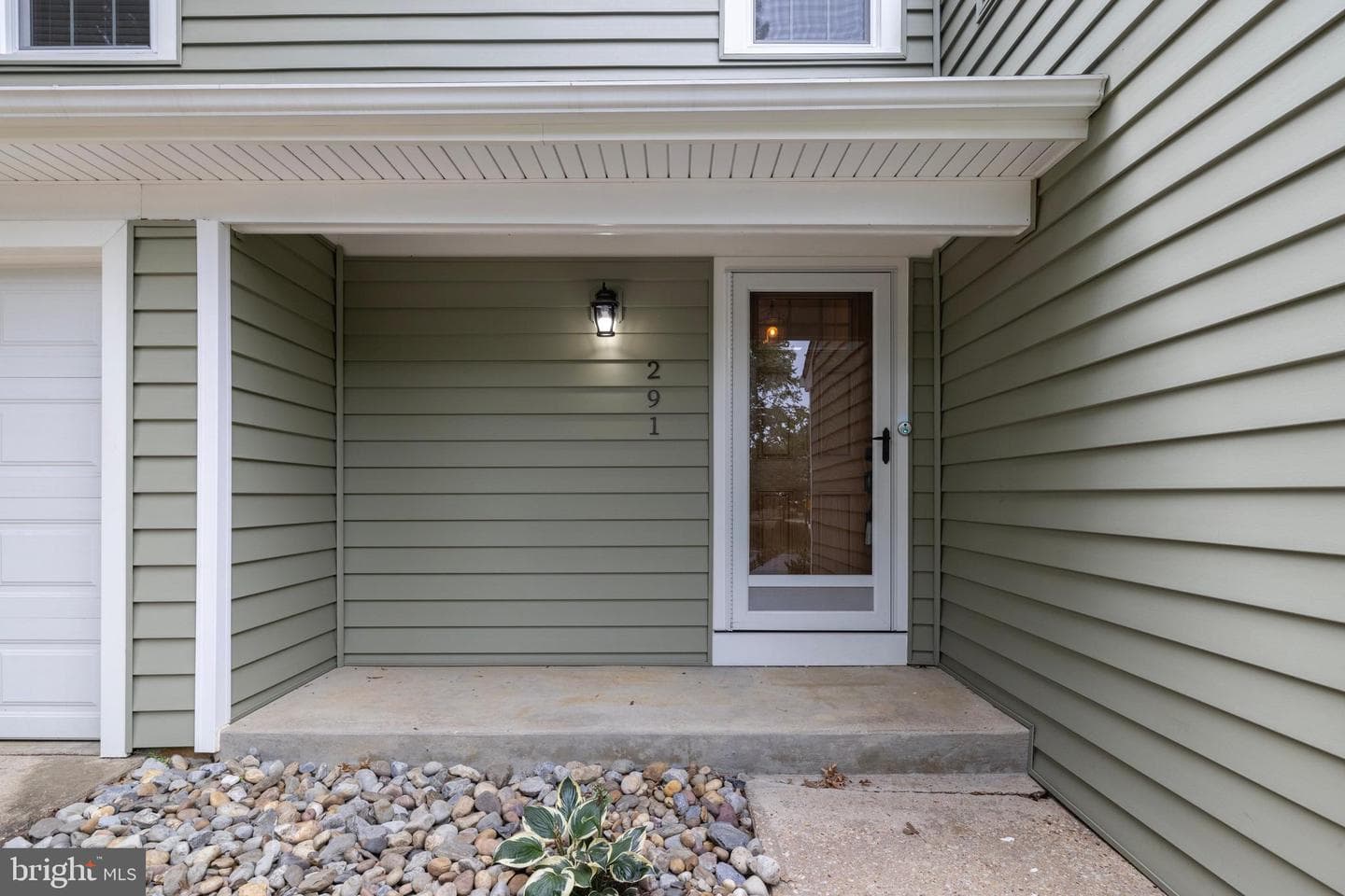 291 College Manor Drive photo 72