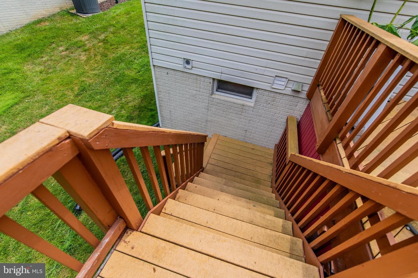 734 Thornwood Drive photo 43