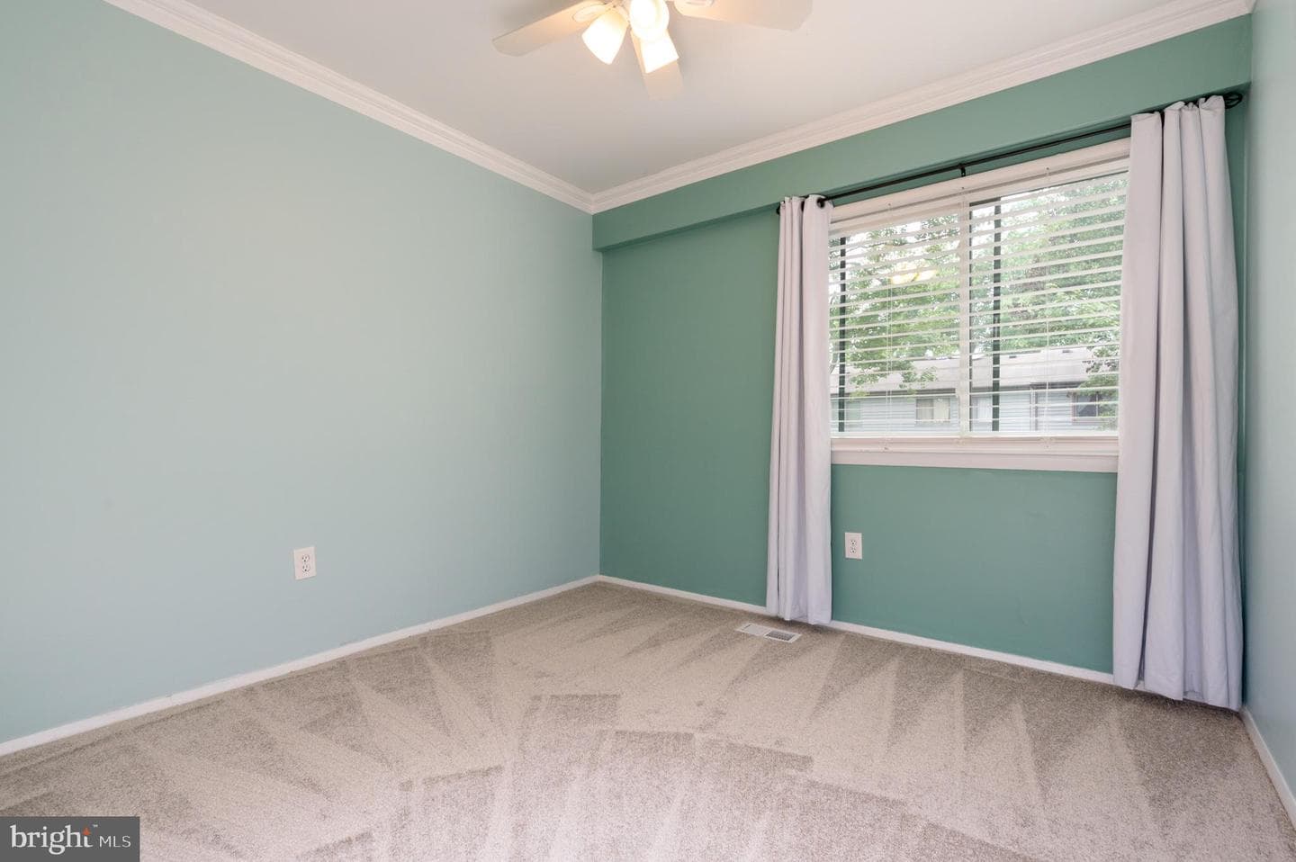 1008 Cedar Ridge Court photo 25