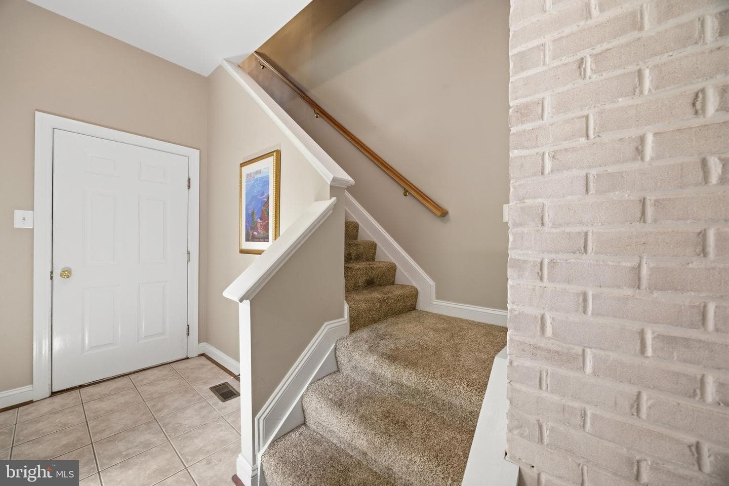 1135 Goldfinch Lane photo 33