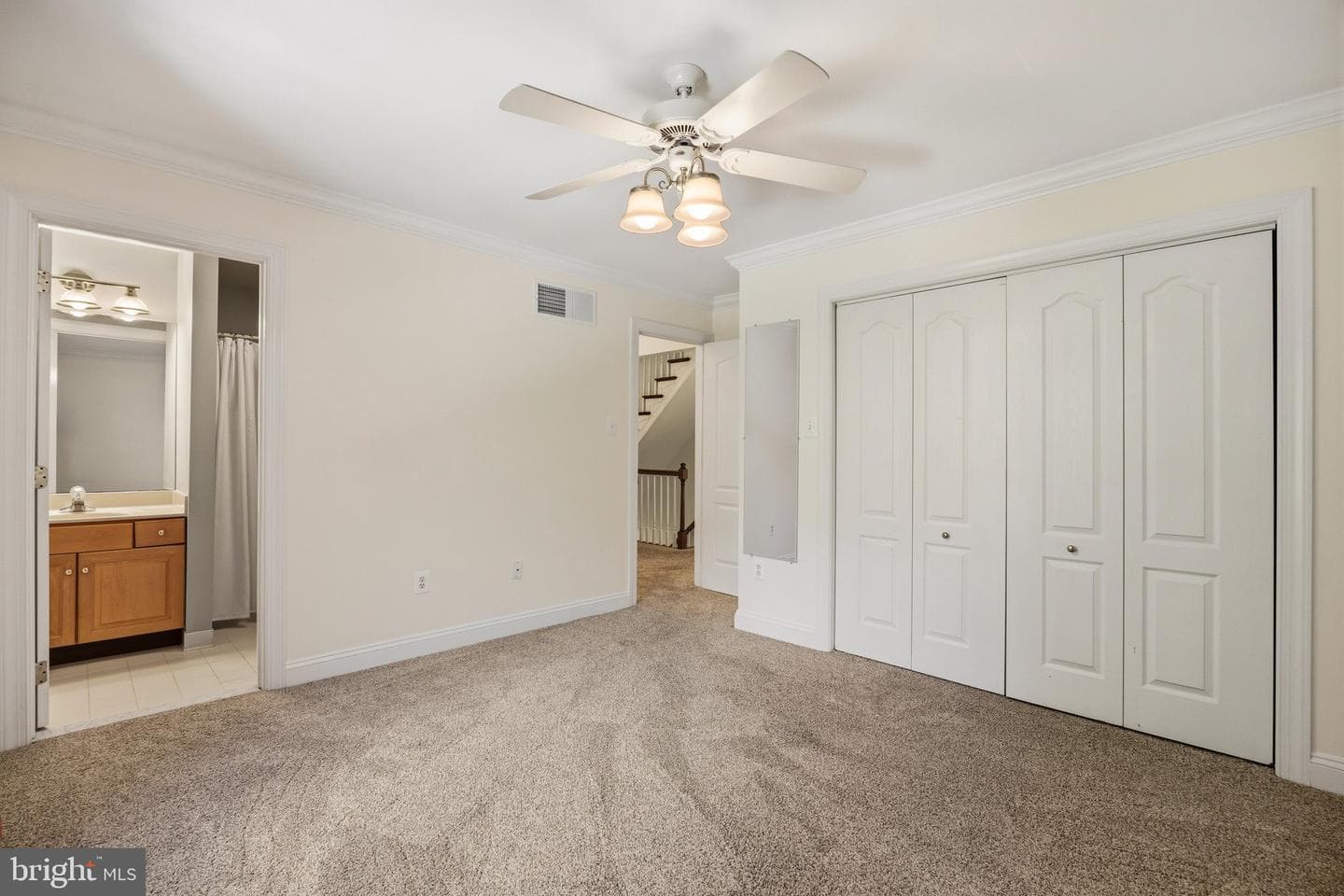 1135 Goldfinch Lane photo 51