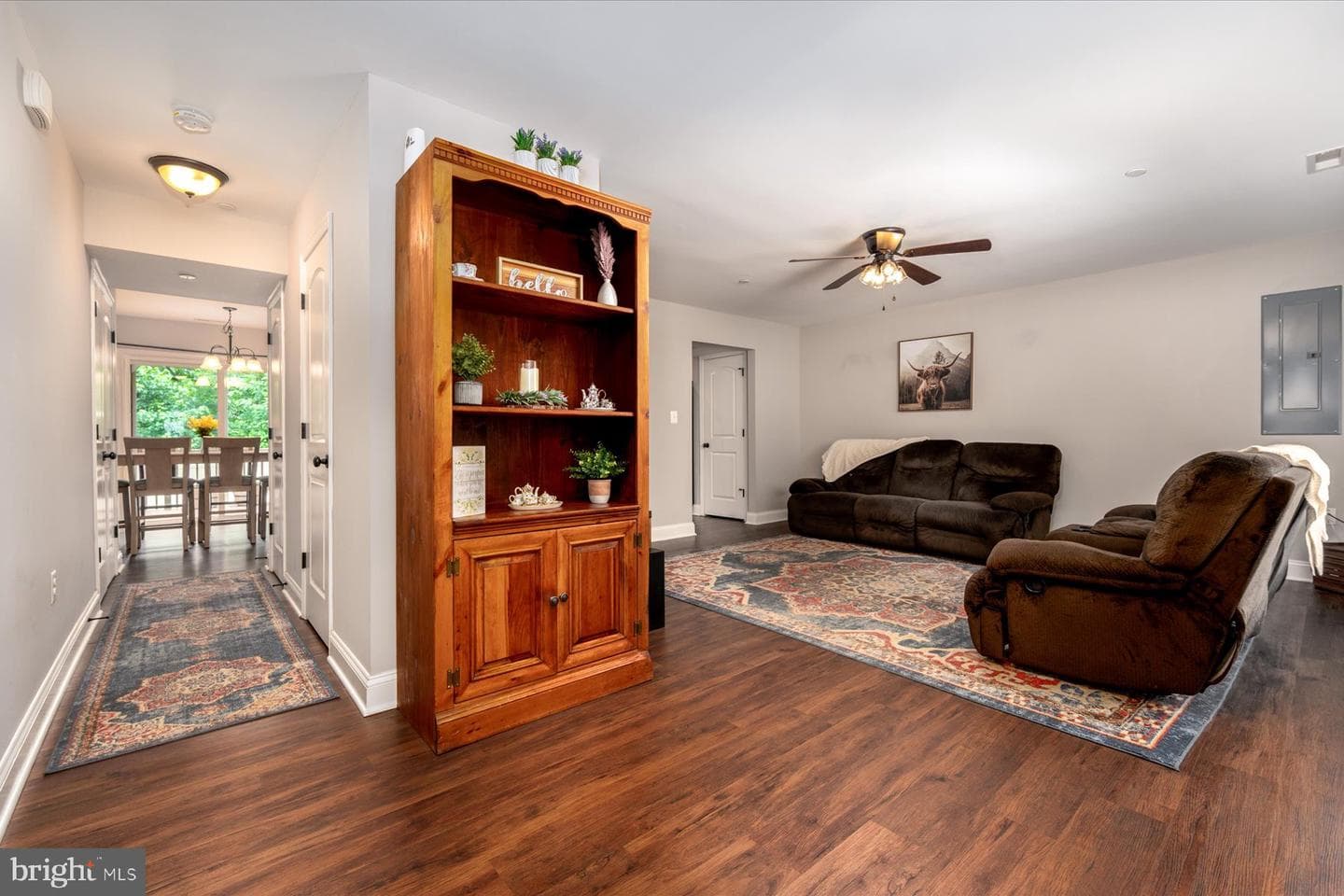 4909 Olive Street photo 9