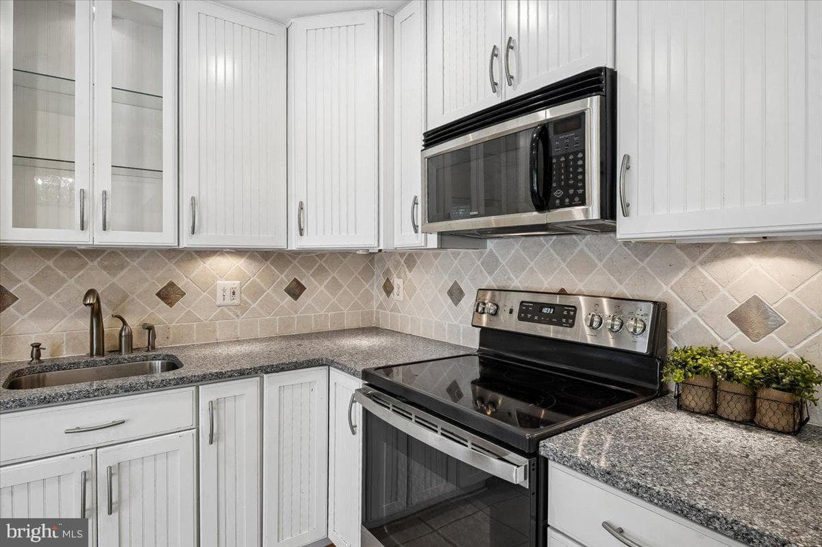 932 Yachtsman Way photo 23