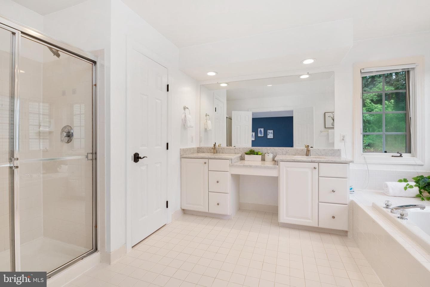 3 Sewall Court photo 33