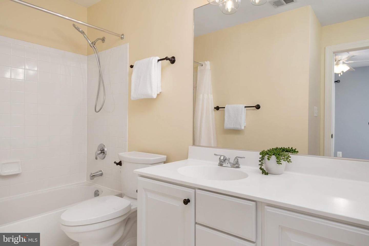 3 Sewall Court photo 43