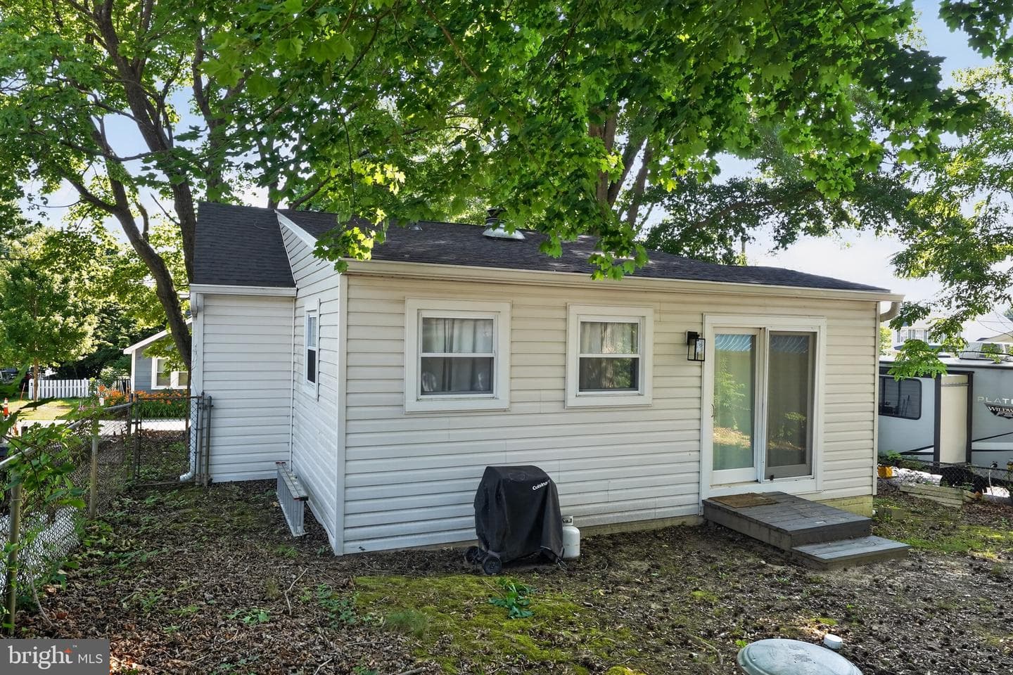 3670 5th Avenue photo 19