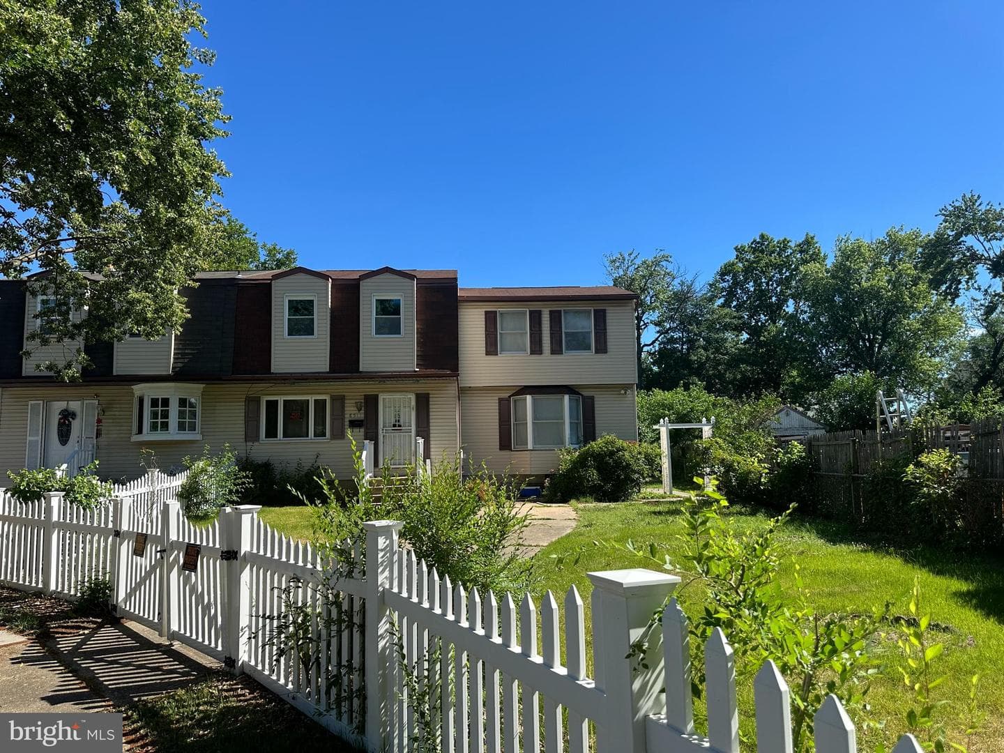 8511 Summit Road photo 3