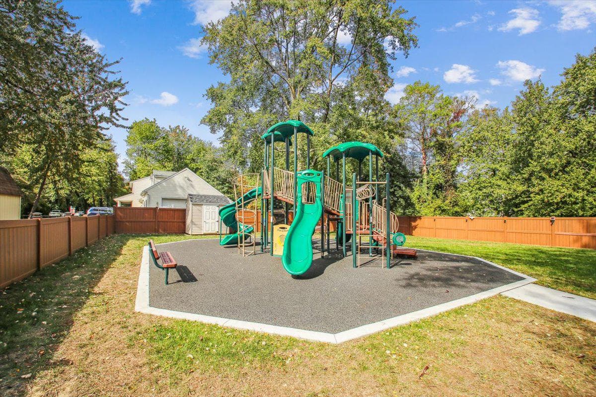 803 Gardenia Road #2 photo 63