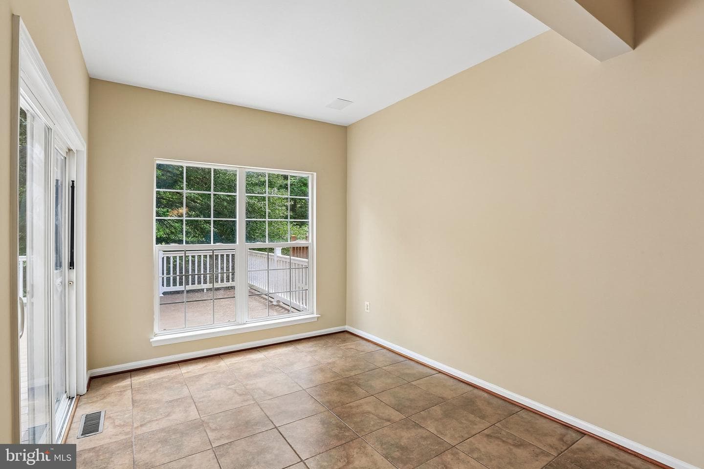 3131 Galaxy Way photo 18