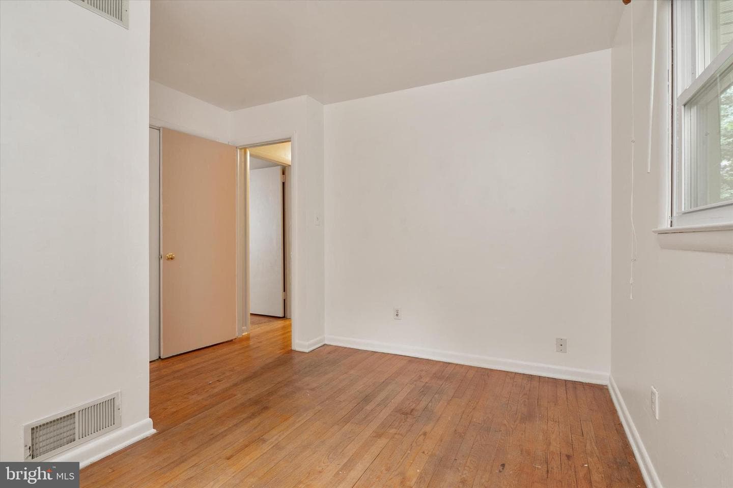 410 Walnut Drive photo 22