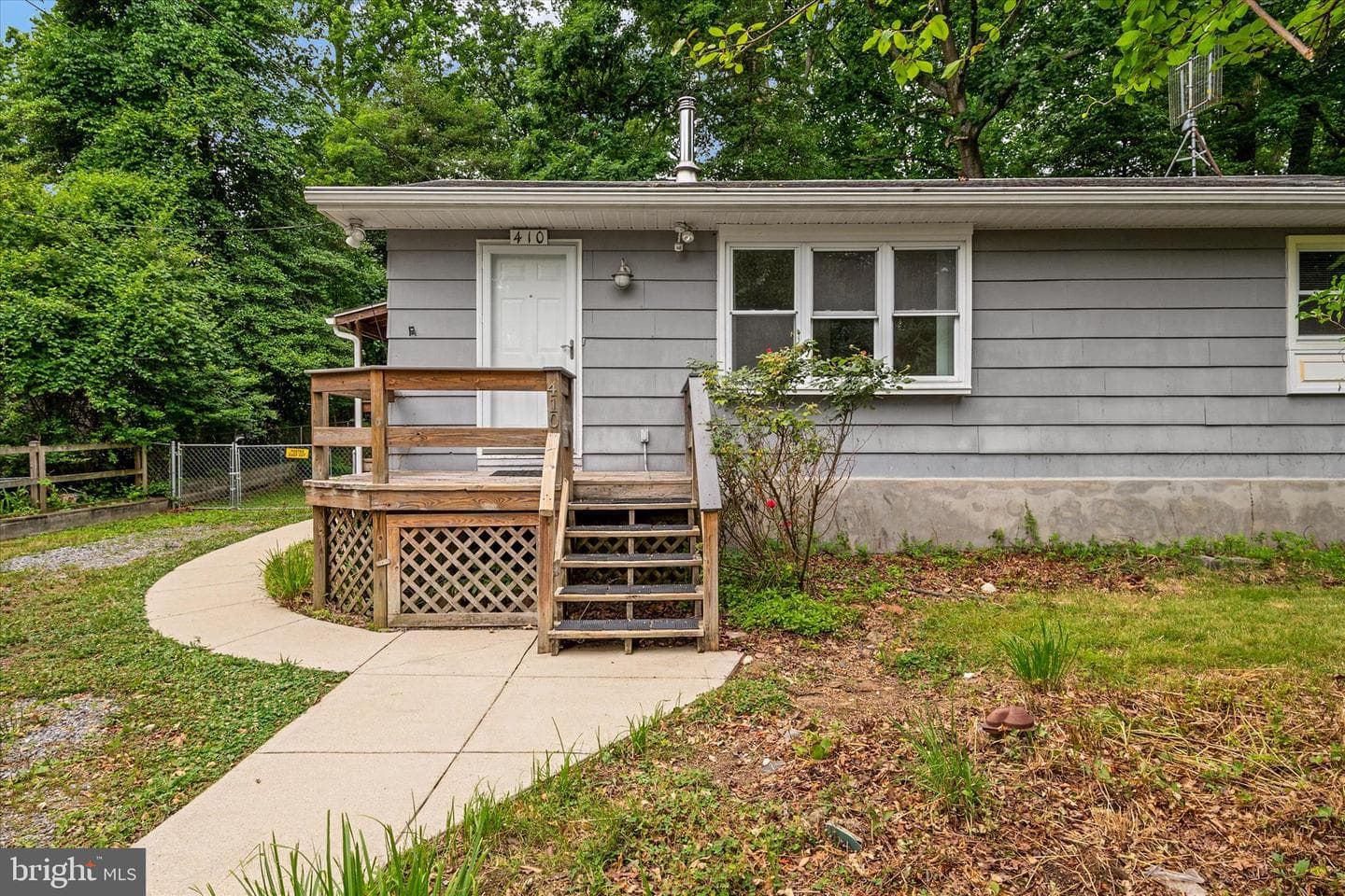 410 Walnut Drive photo 35