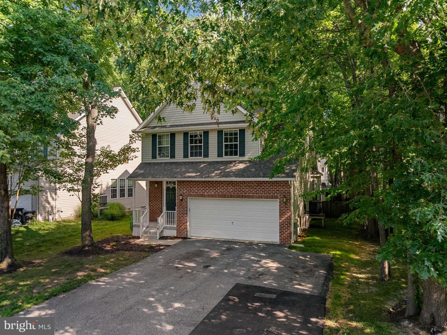 1016 Allen Avenue photo 3