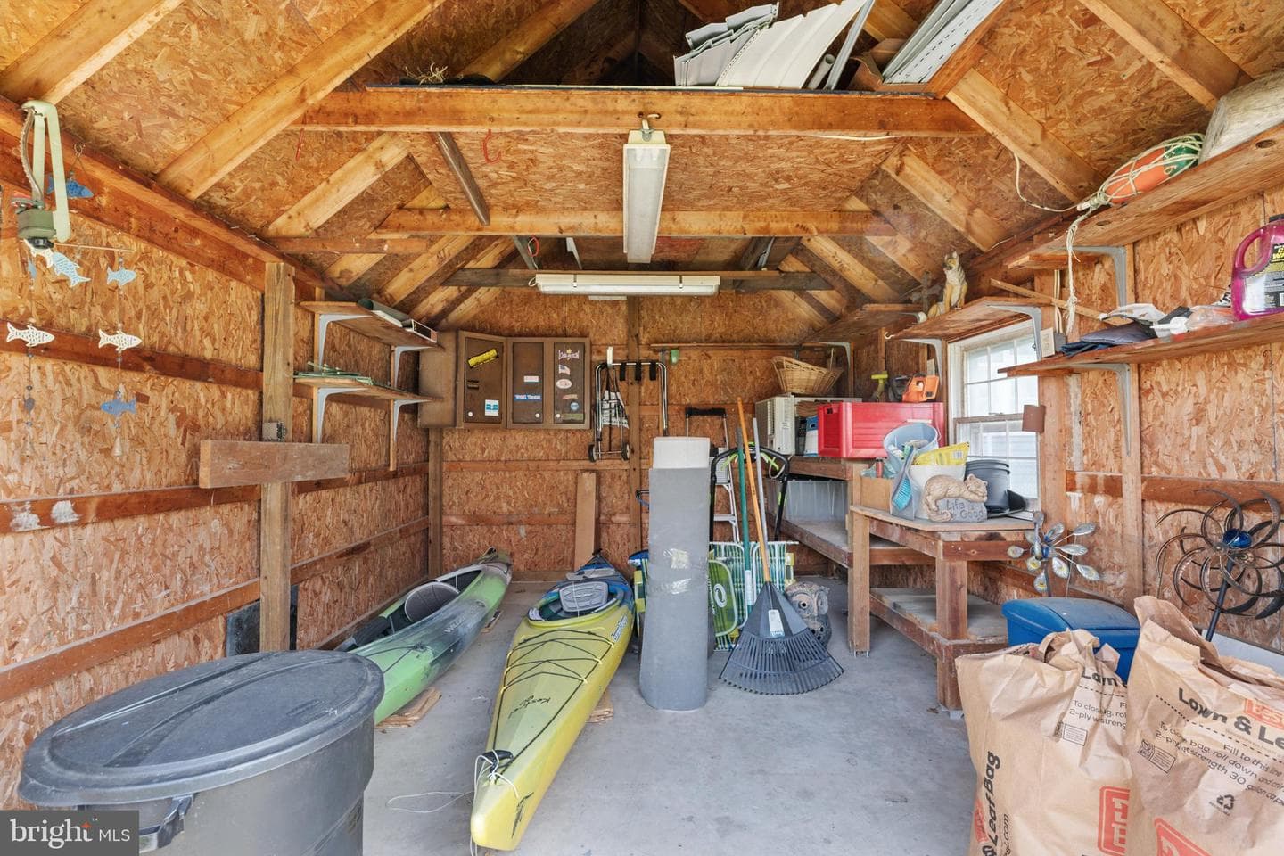 812 Bay View Drive photo 35