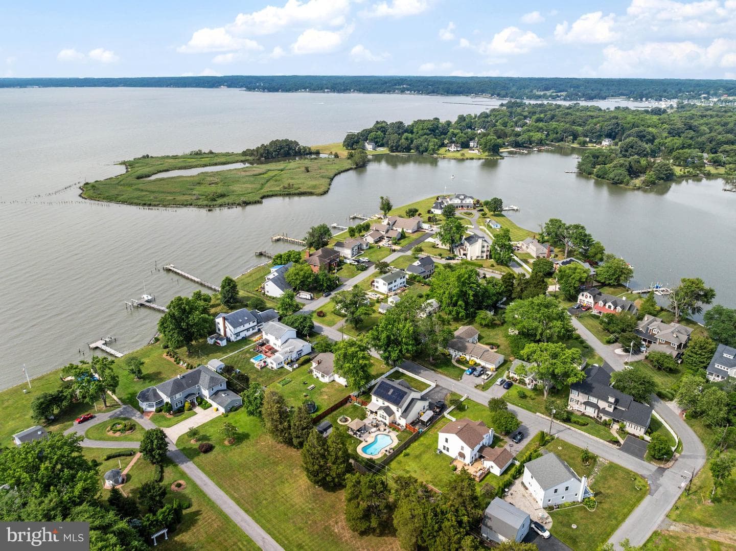 812 Bay View Drive photo 41