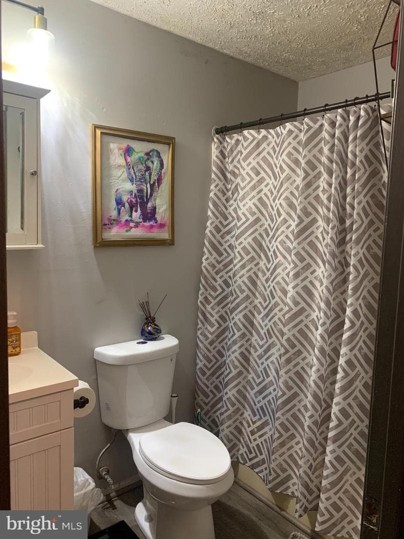 6343 Harris Heights Avenue photo 8