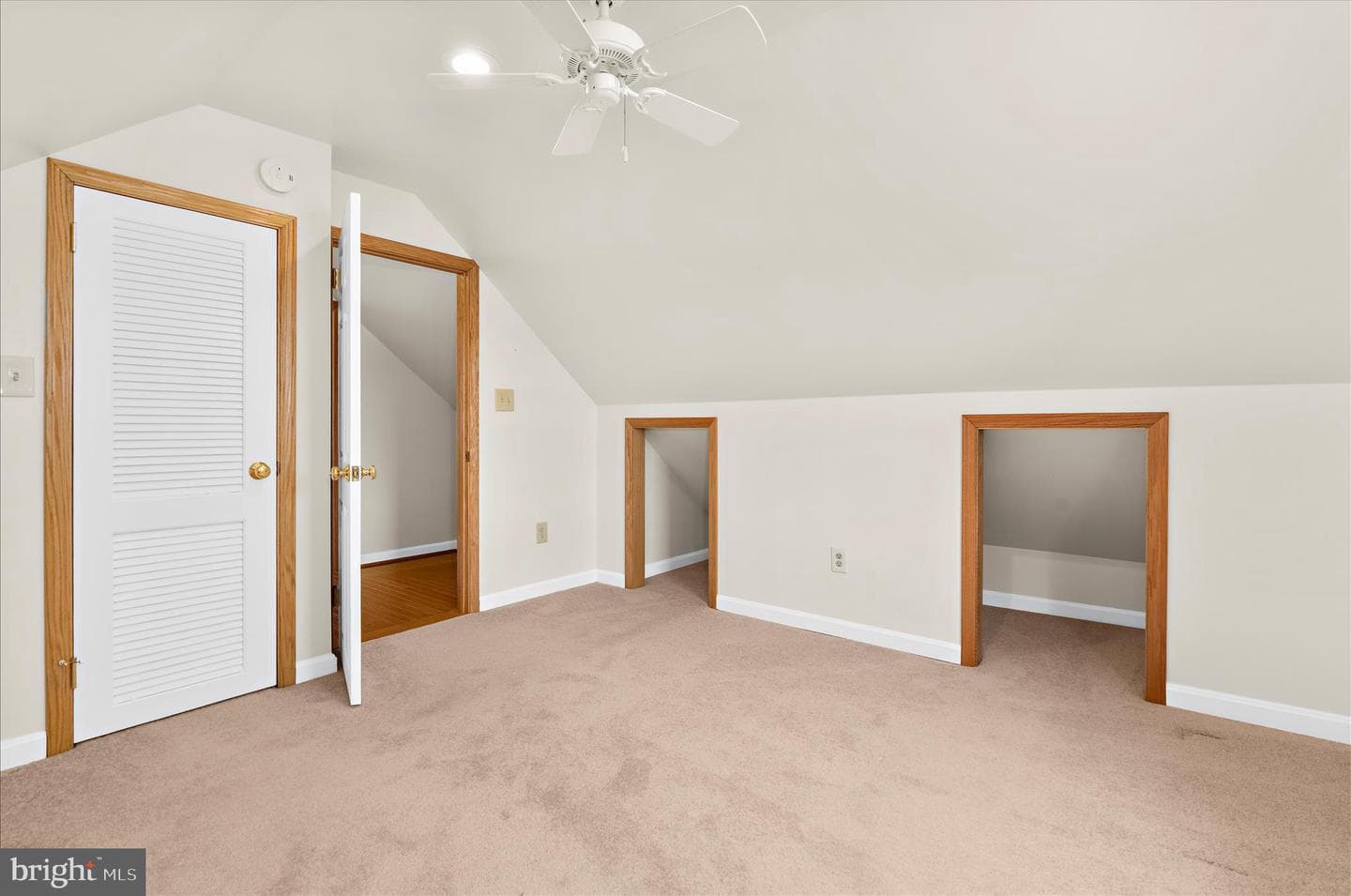 5801 Redmond Street photo 23