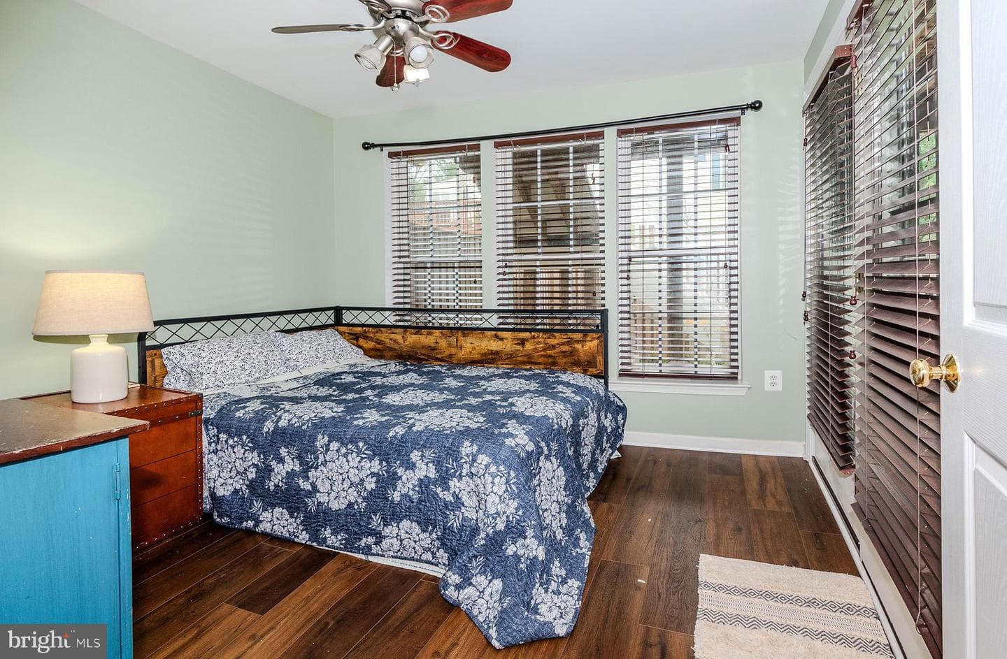 1329 Peppertree Court photo 7