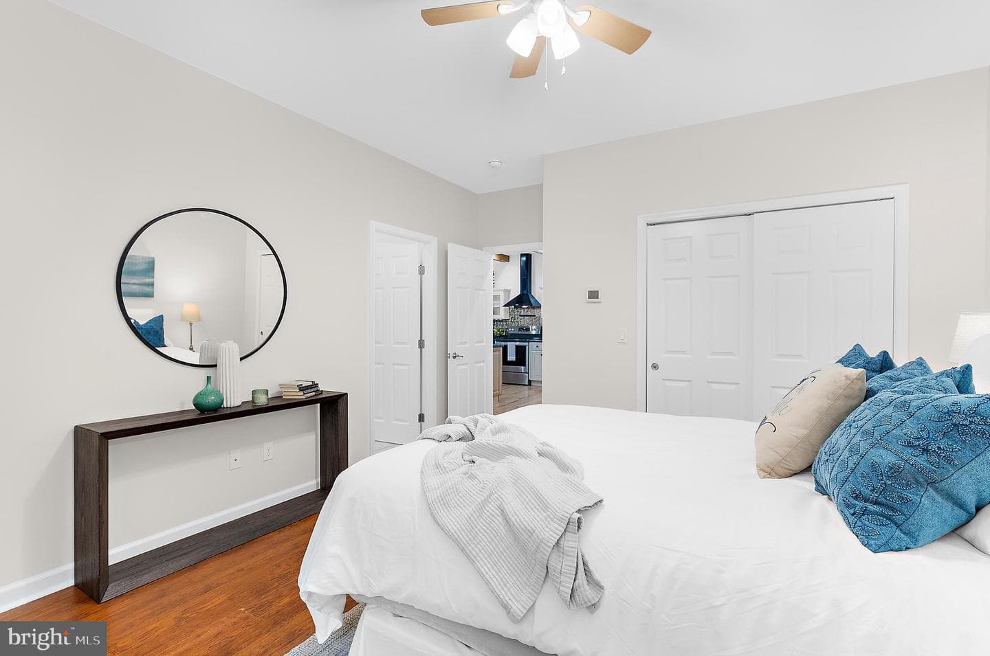 328 Oakdale Road photo 44