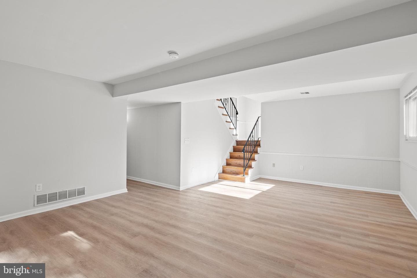 100 Oak Drive photo 15
