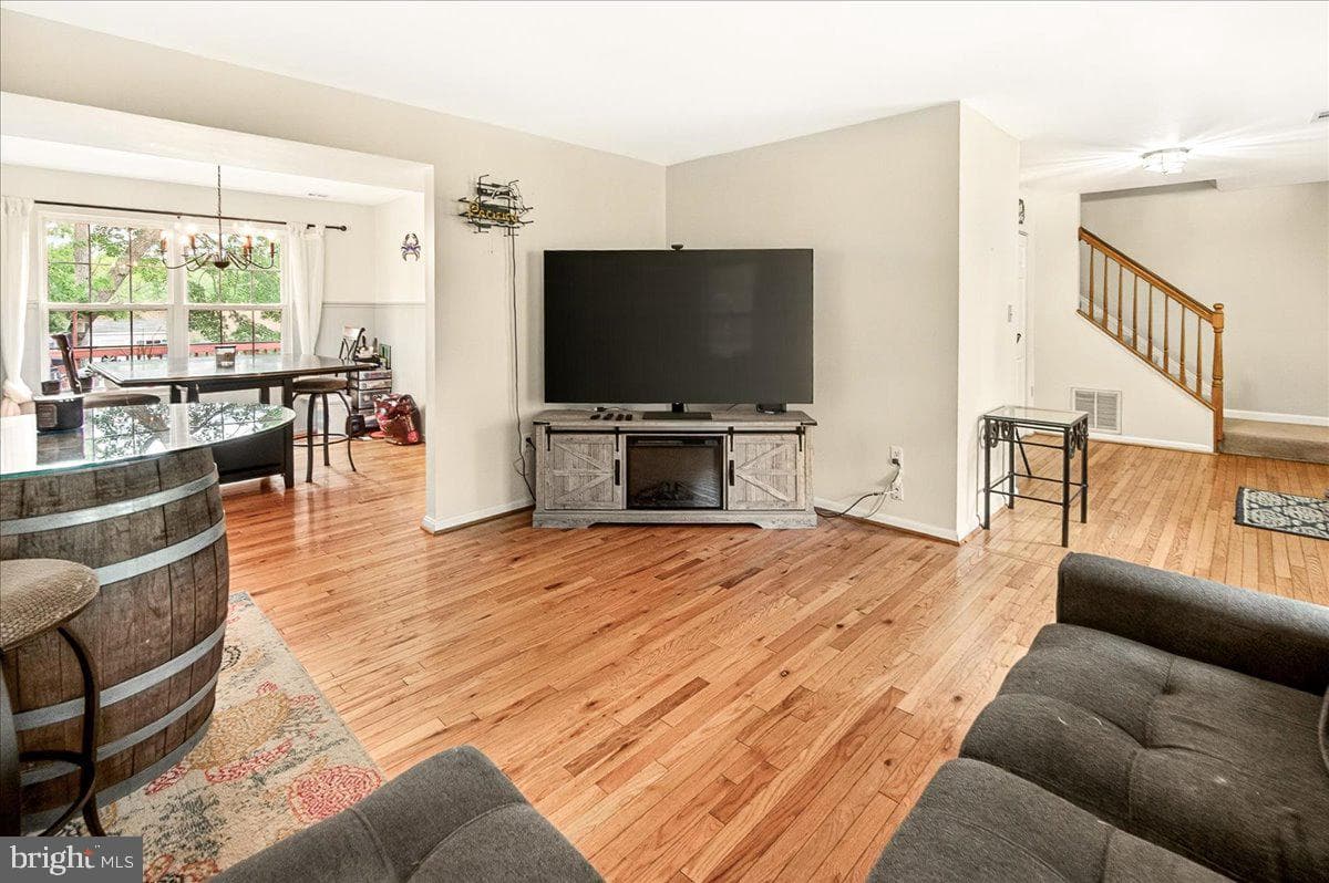 3847 Holly Drive photo 8