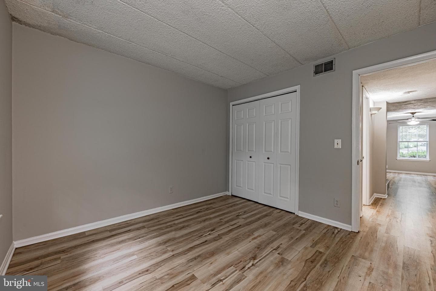 602 Newbridge Court #602 photo 23